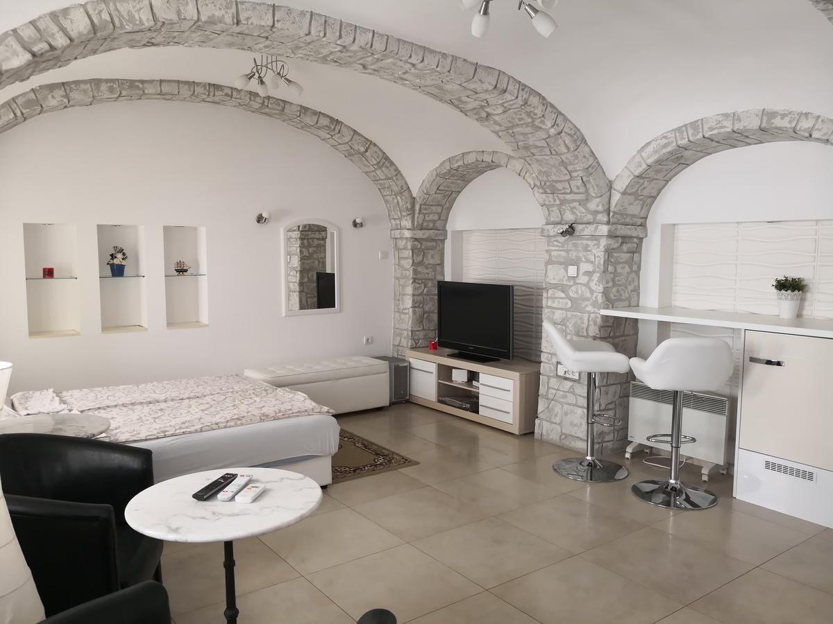 Apartment Zemun Old Town Center Belgrad Exterior foto
